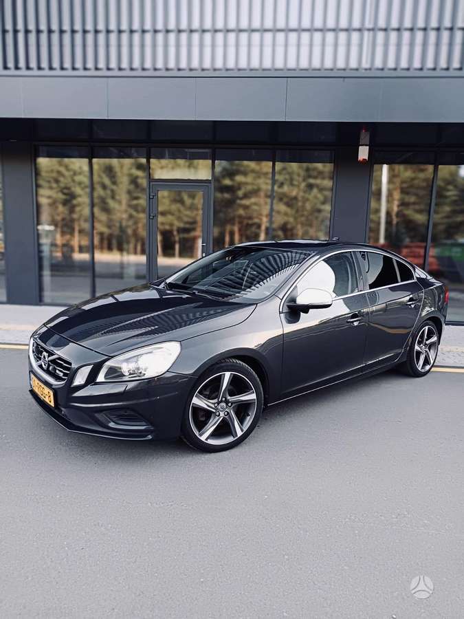 Volvo S60, 1.6 l., Седан