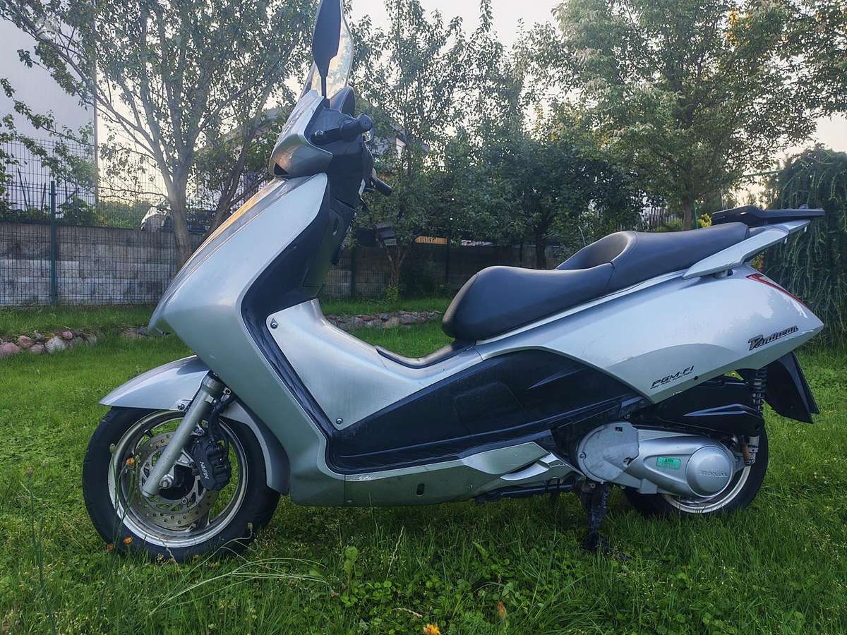 Honda Pantheon 125cc, scooters / mopeds