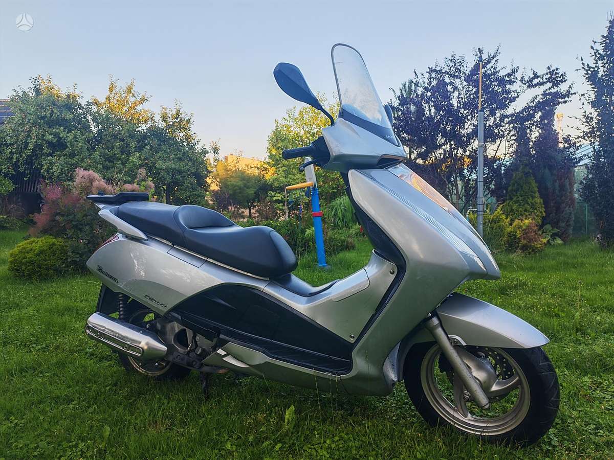 Honda Pantheon 125cc, scooters / mopeds