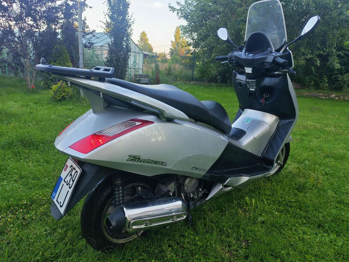 Honda Pantheon 125cc, scooters / mopeds