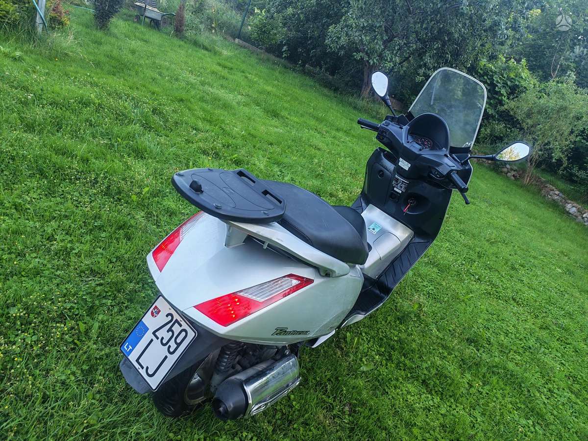 Honda Pantheon 125cc, scooters / mopeds
