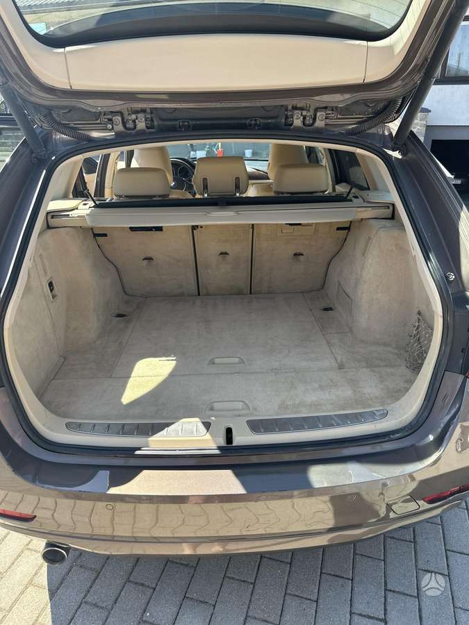 BMW 318, 2.0 l., wagon