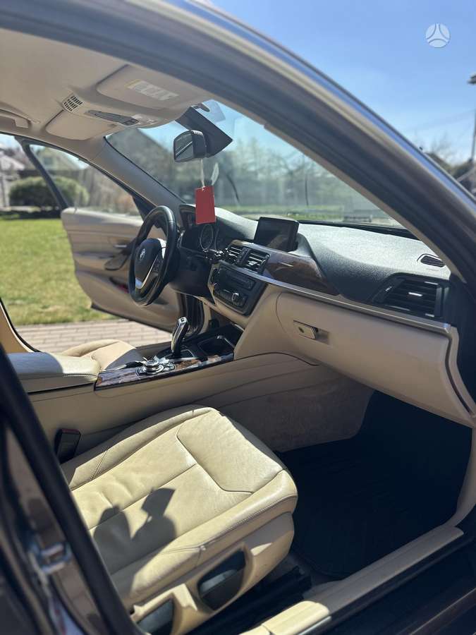 BMW 318, 2.0 l., wagon