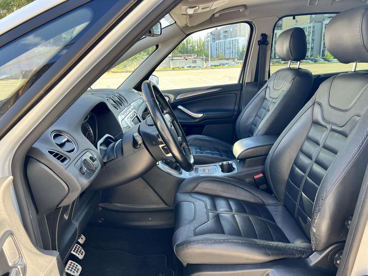 Ford S-MAX, 2.2 l., Минивэн