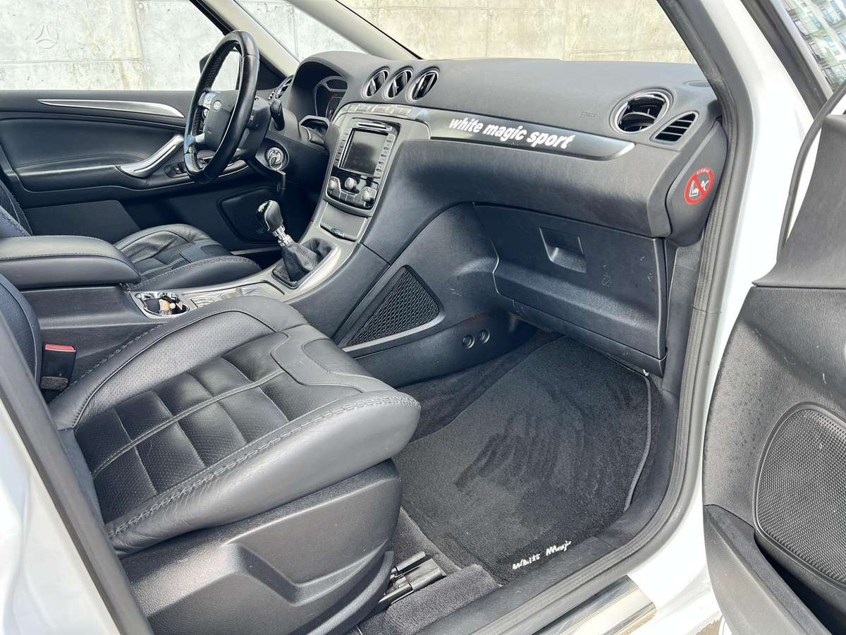 Ford S-MAX, 2.2 l., mpv / minivan