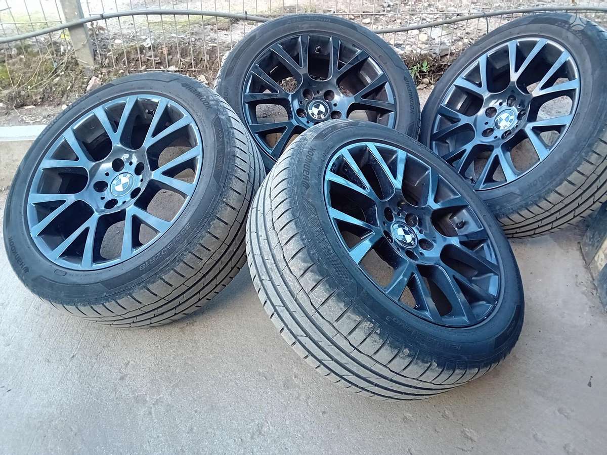 BMW, plieniniai štampuoti, R18