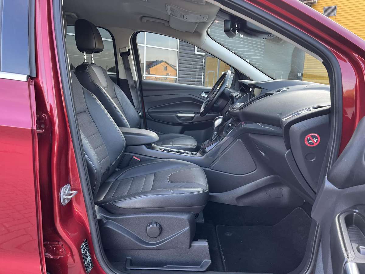 Ford Kuga, 2.0 l., Внедорожник / Кроссовер