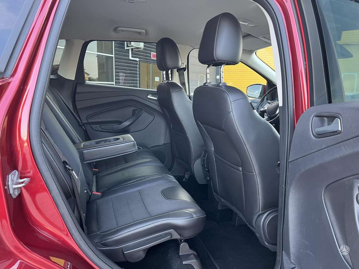 Ford Kuga, 2.0 l., Внедорожник / Кроссовер
