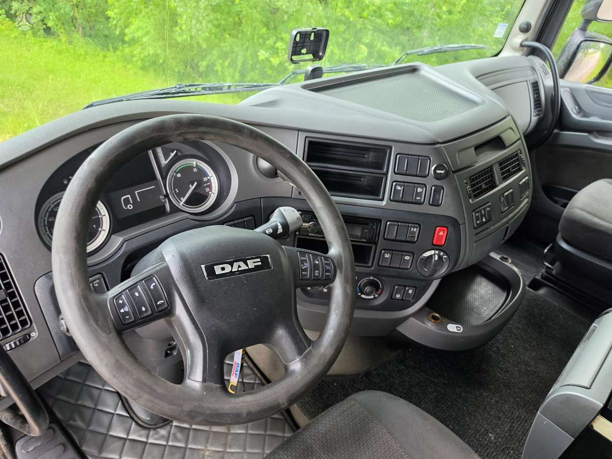 DAF XF 460 FT, 2 miegamosios vietos