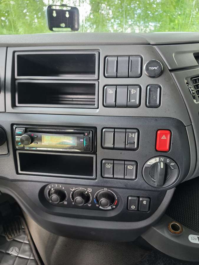DAF XF 460 FT, 2 miegamosios vietos
