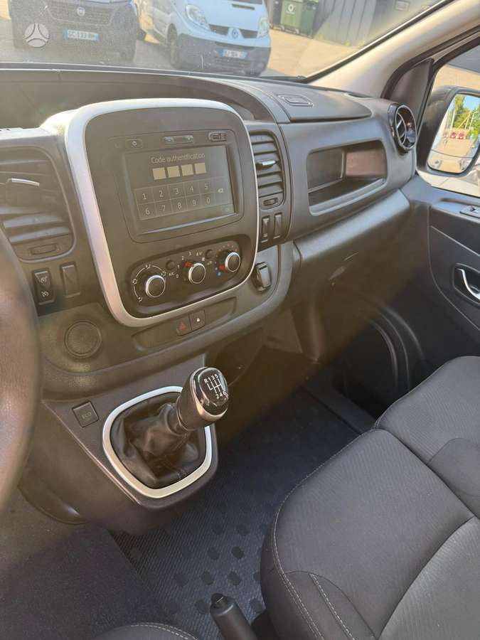 Renault Trafic, 2.0 l., cargo van