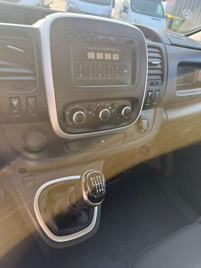 Renault Trafic, 2.0 l., cargo van