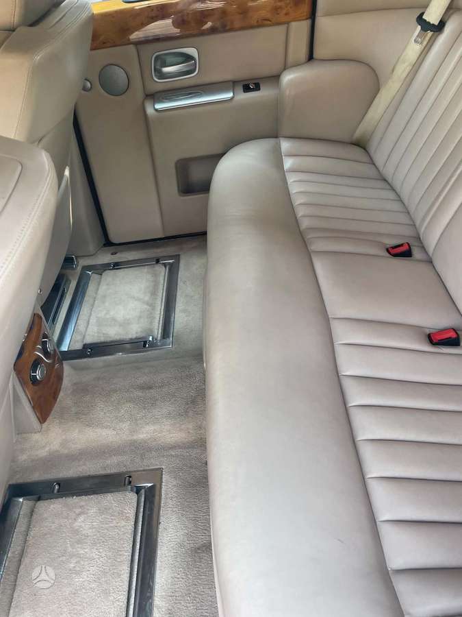 Rolls-Royce Phantom, 6.8 l., Седан