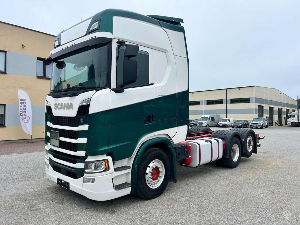 Scania S540, cab-chassis trucks