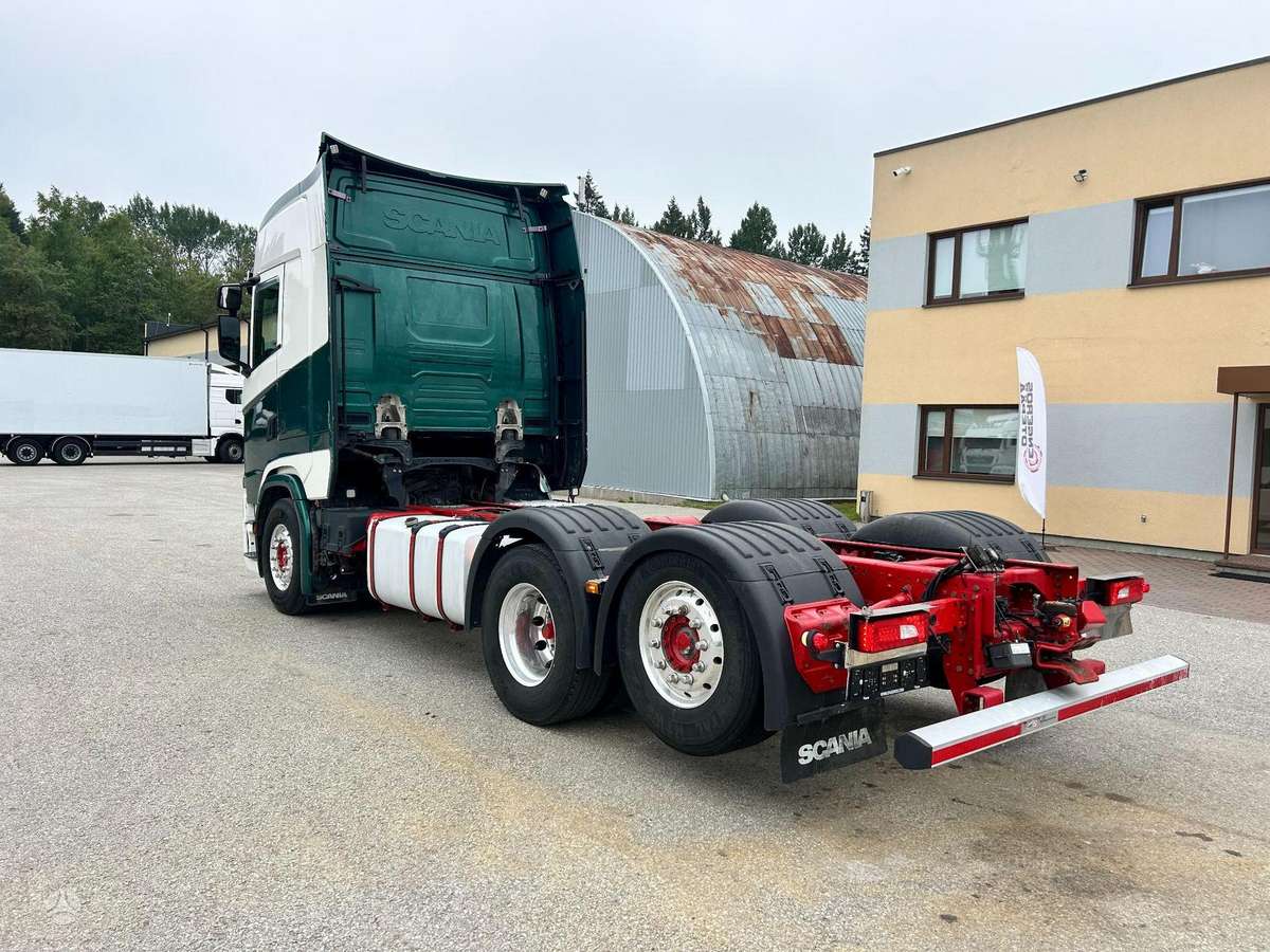 Scania S540, cab-chassis trucks