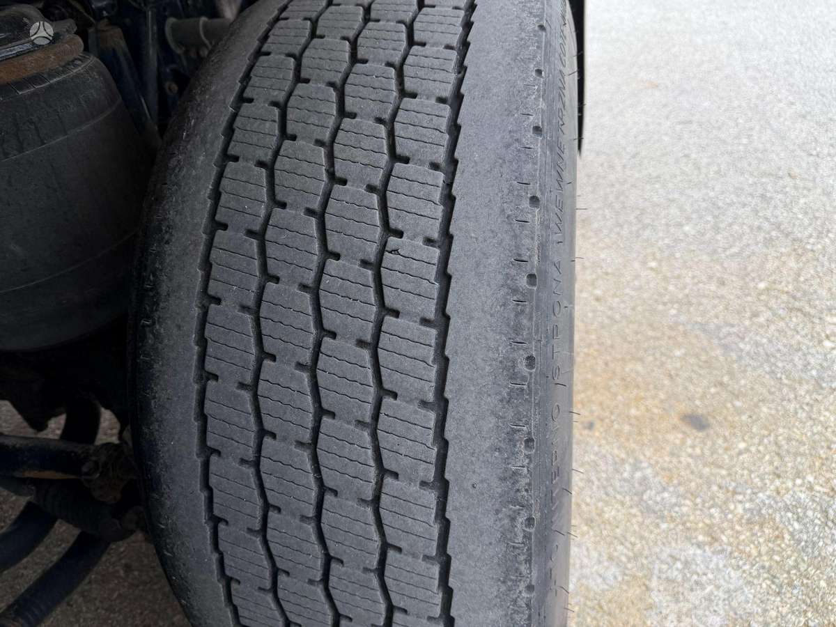 MAN TGX 26.400, kietašoniai