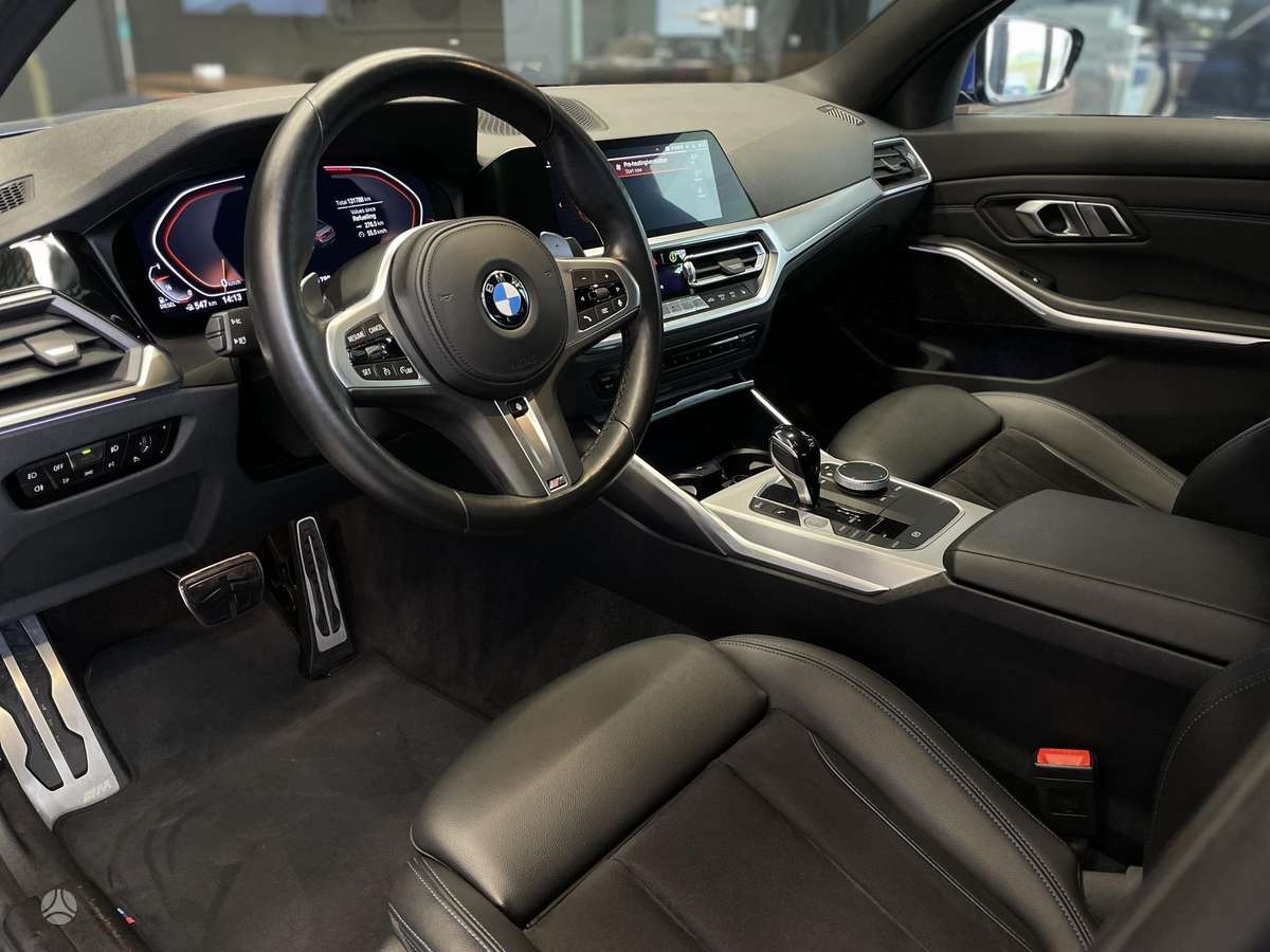 BMW 320, 2.0 l., Седан