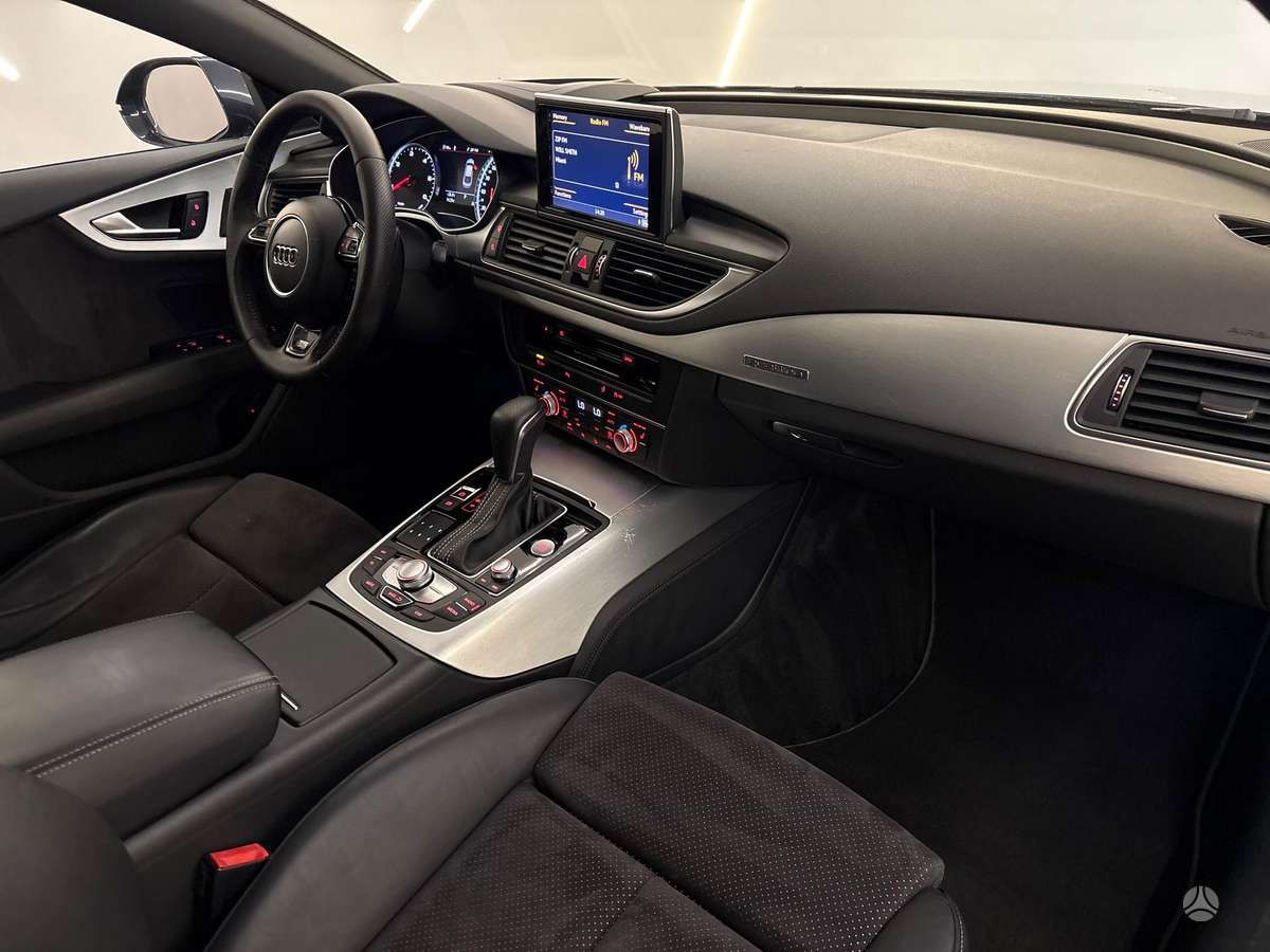 Audi A7, 3.0 l., Хэтчбек