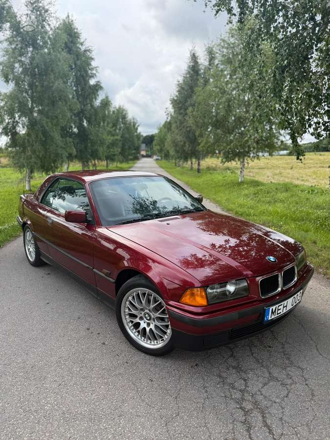 BMW 320, 2.0 l., convertible