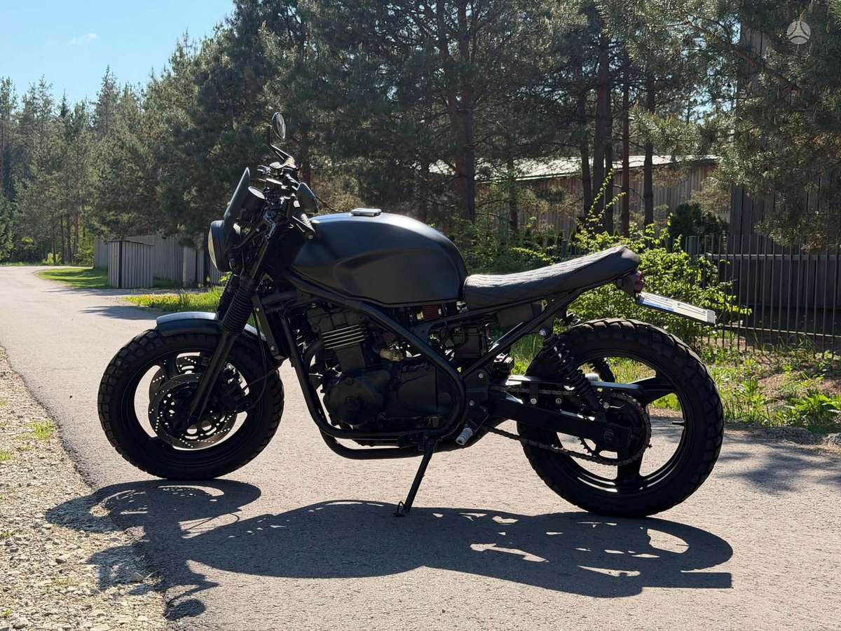 Kawasaki ER 499cc, street / classic