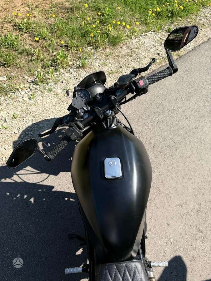 Kawasaki ER 499cc, street / classic