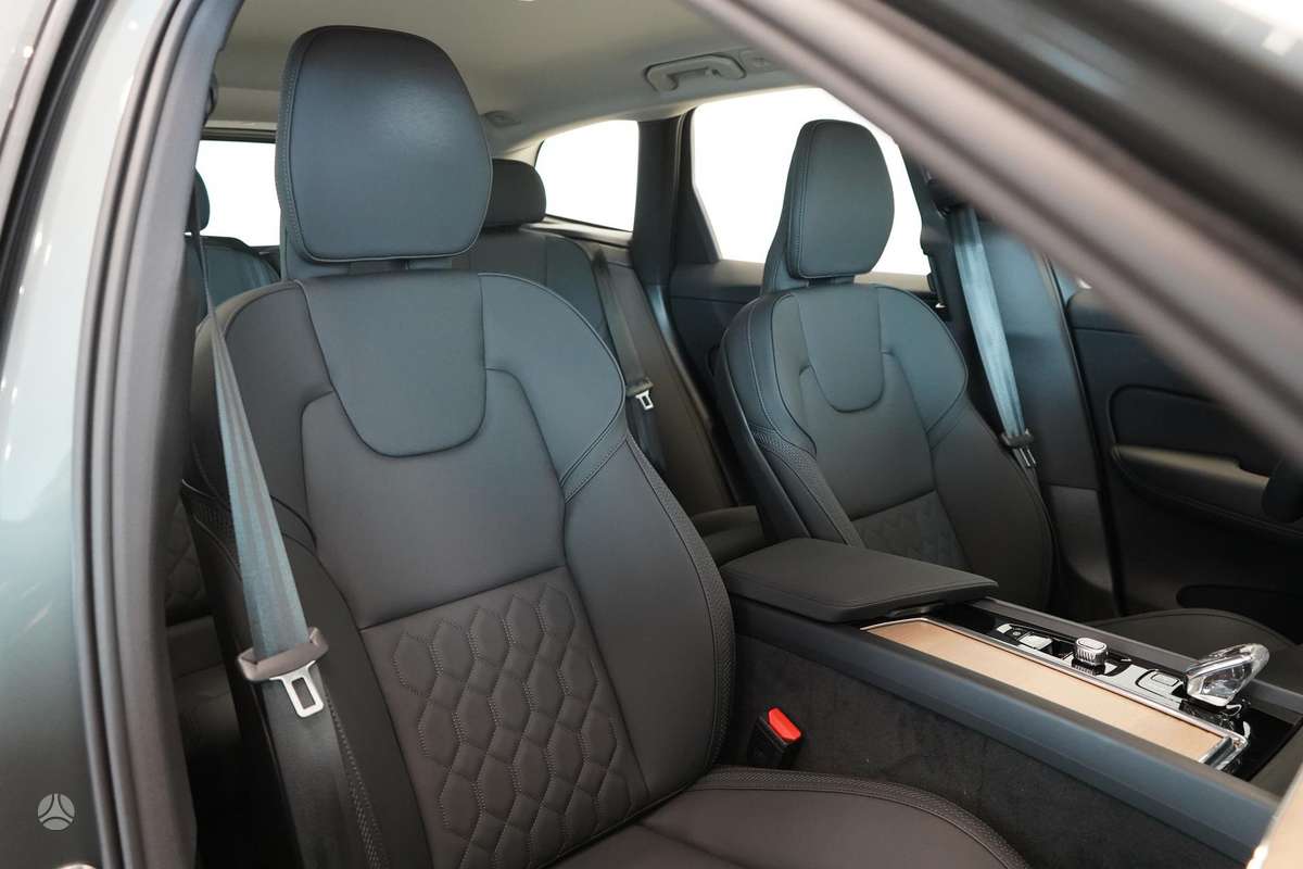 Volvo XC60 - 11