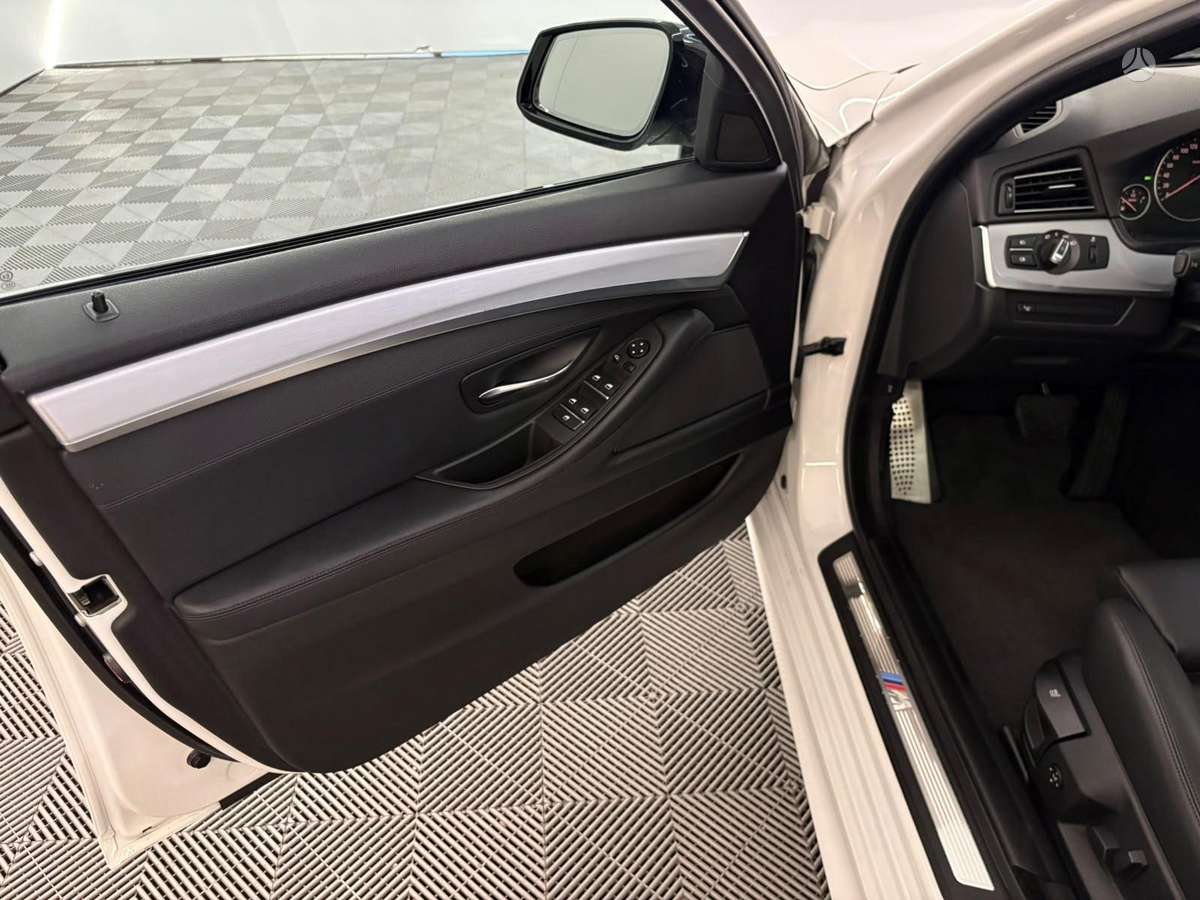 BMW 520, 3.0 l., Универсал