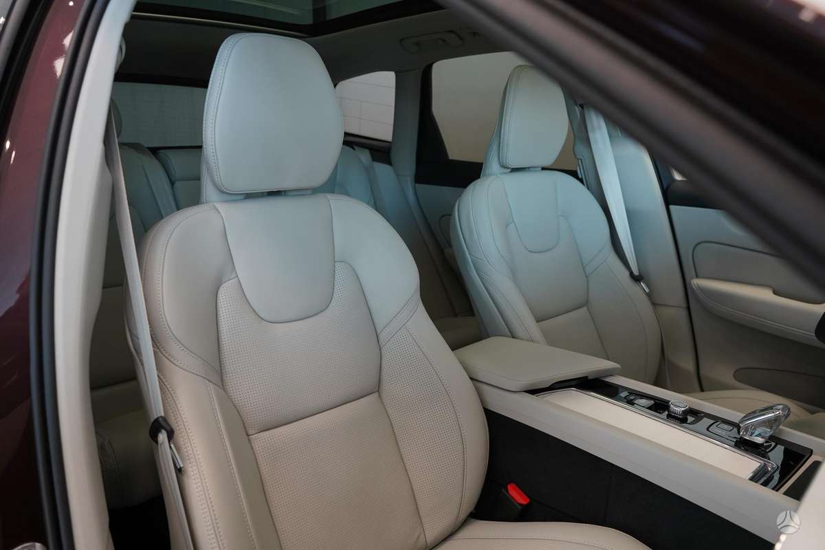 Volvo XC60 - 11