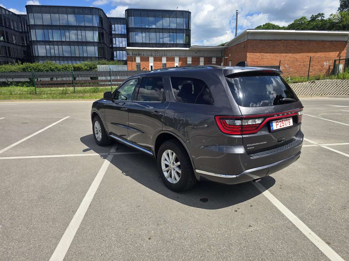 Dodge Durango, 3.6 l., off-road / crossover