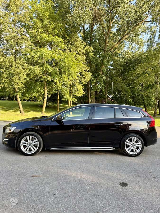 Volvo V60, 2.4 l., Универсал