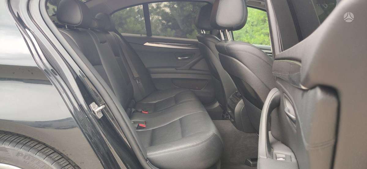 BMW 535, 3.0 l., Седан