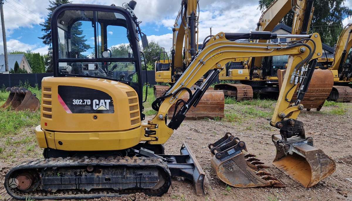 Caterpillar 302.7D CR, mini excavator