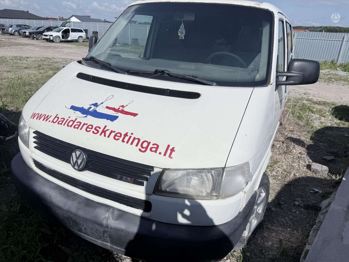 Volkswagen Caravelle, passenger vans