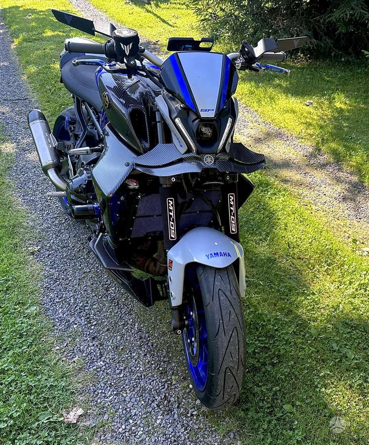 Yamaha MT 09 890cc, street / classic