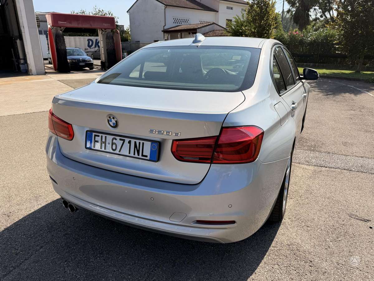 BMW 320, 2.0 l., Седан
