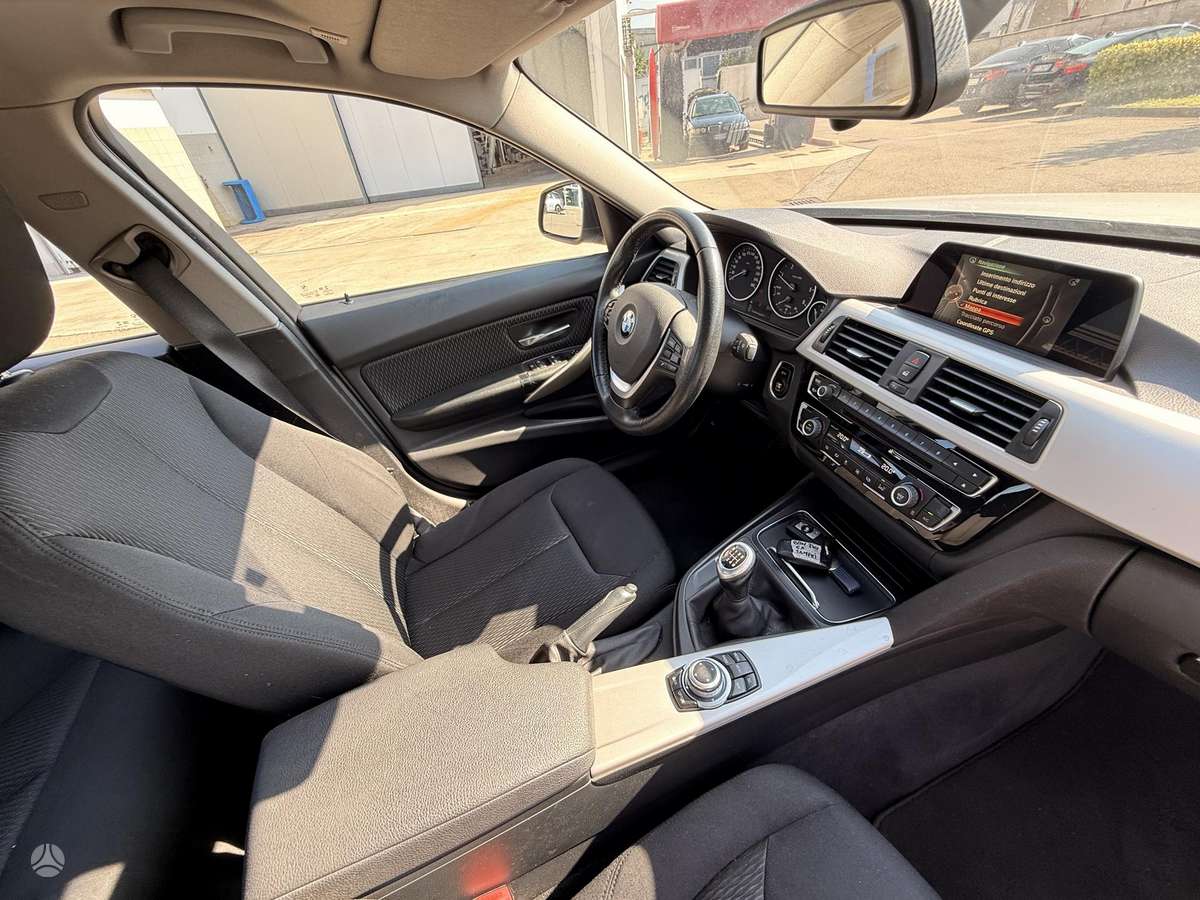 BMW 320, 2.0 l., Седан