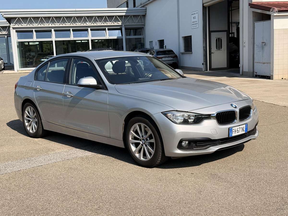 BMW 320, 2.0 l., Седан