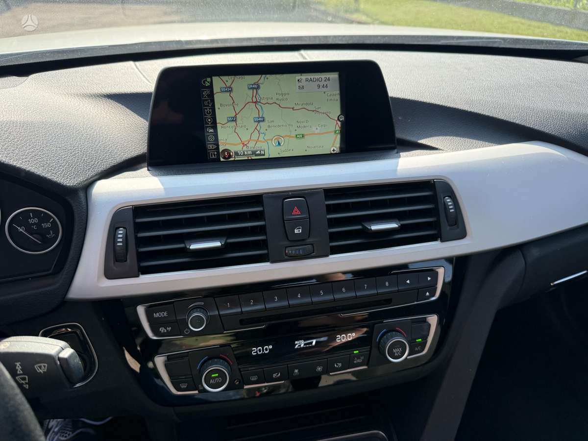 BMW 320, 2.0 l., Седан