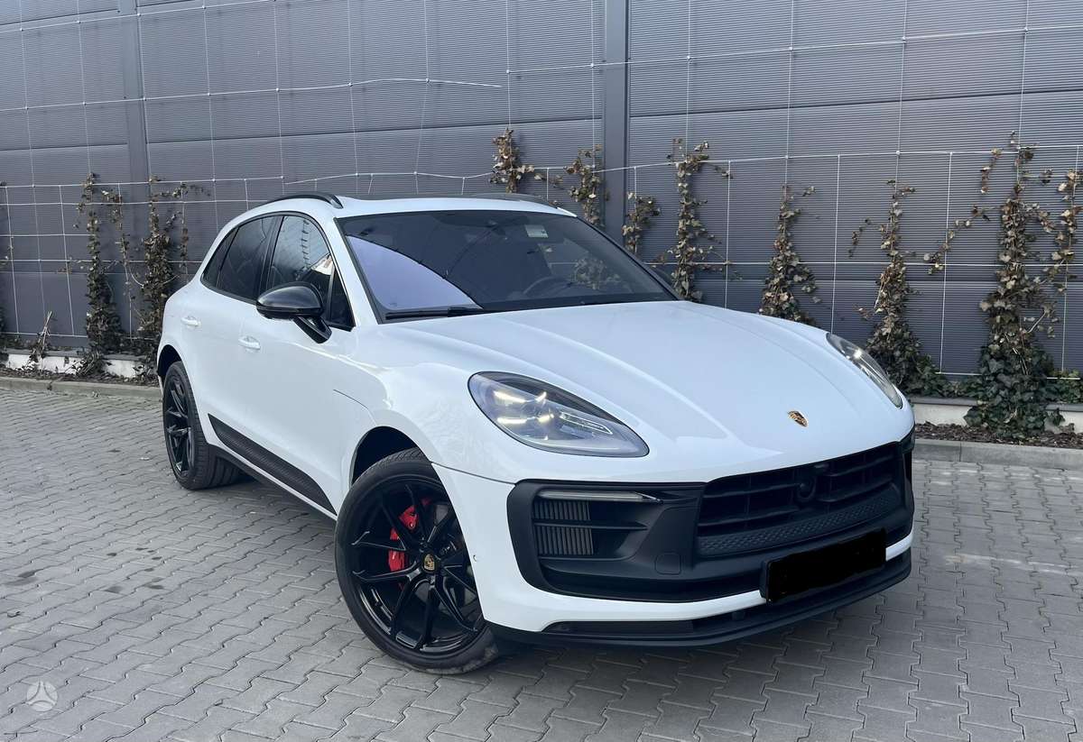 Porsche Macan - 1