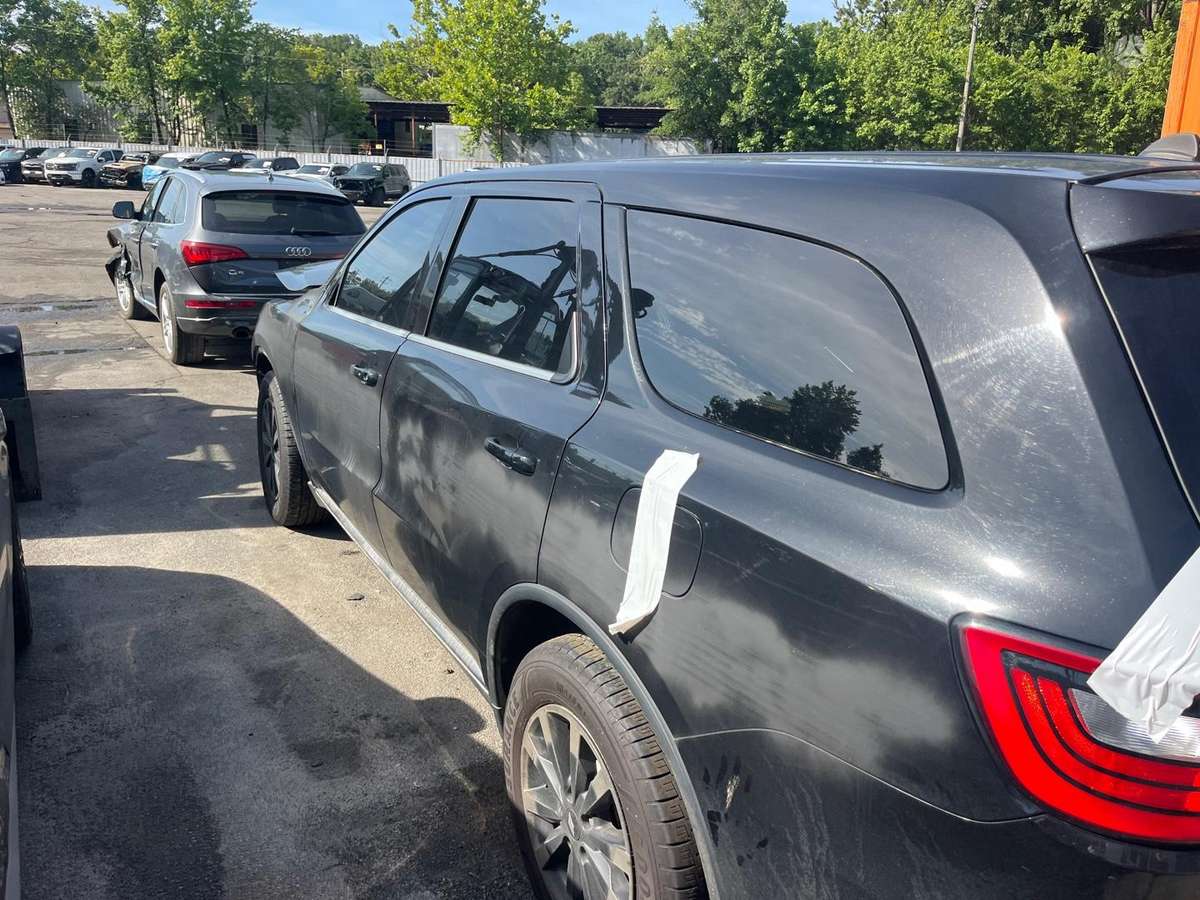 Dodge Durango, 5.7 l., off-road / crossover
