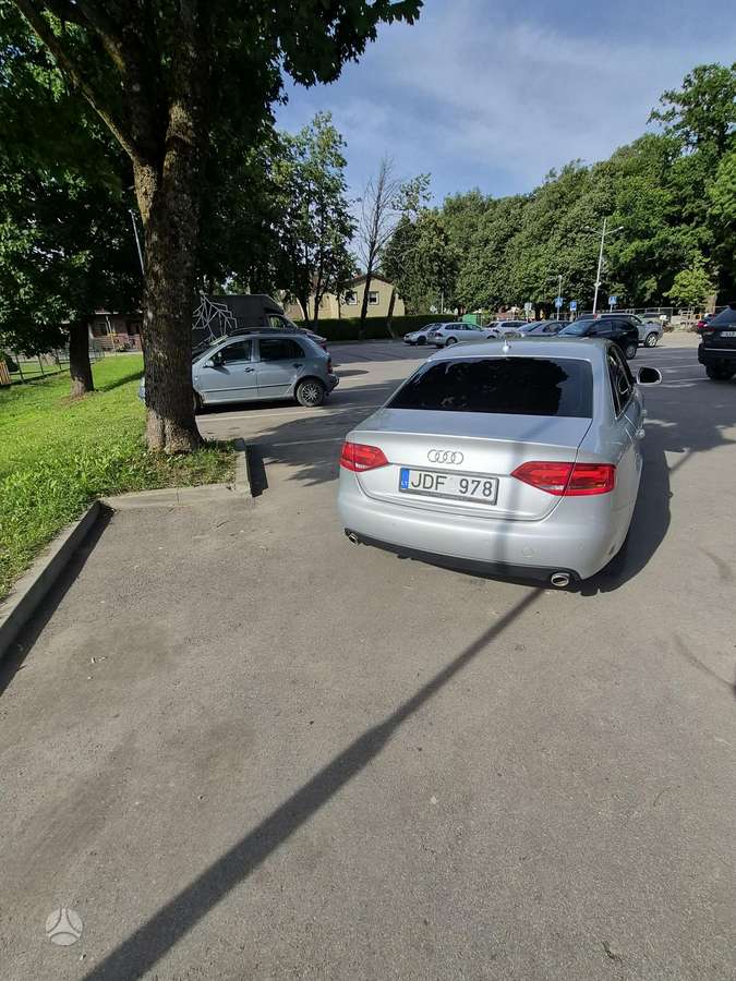 Audi A4, 3.0 l., Седан