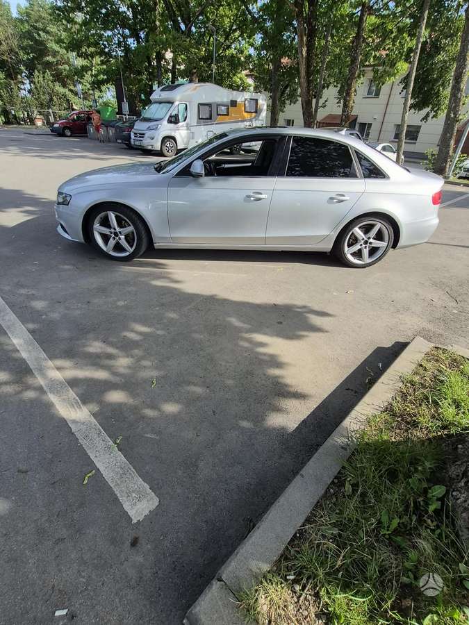 Audi A4, 3.0 l., Седан