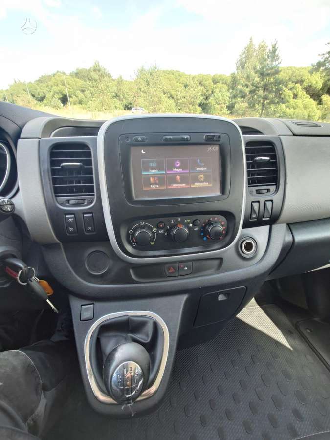 Renault Trafic, 1.6 l., Минивэн