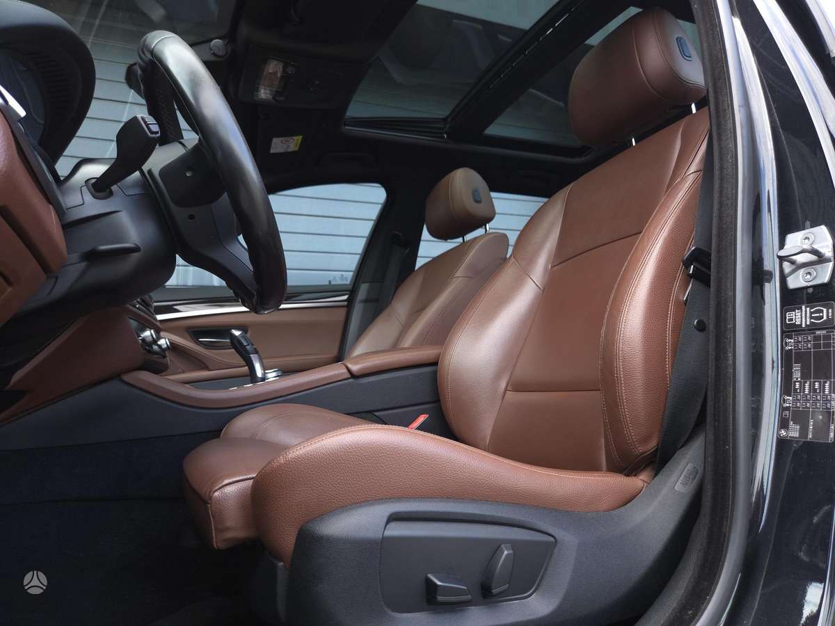 BMW 520, 2.0 l., wagon