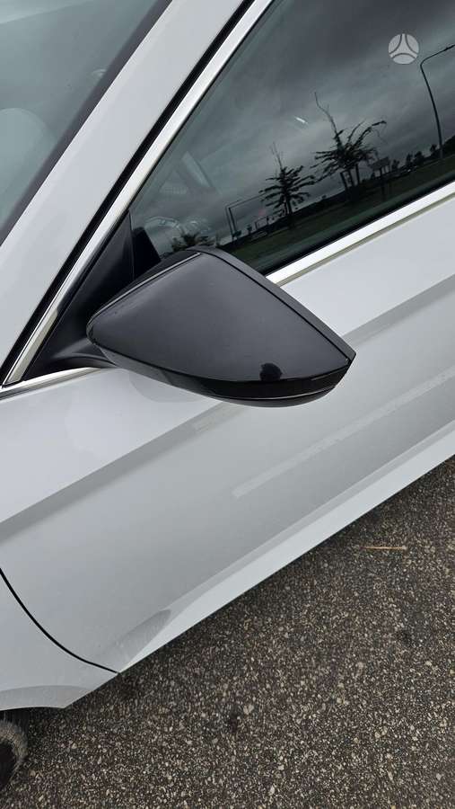 Škoda Superb - 11