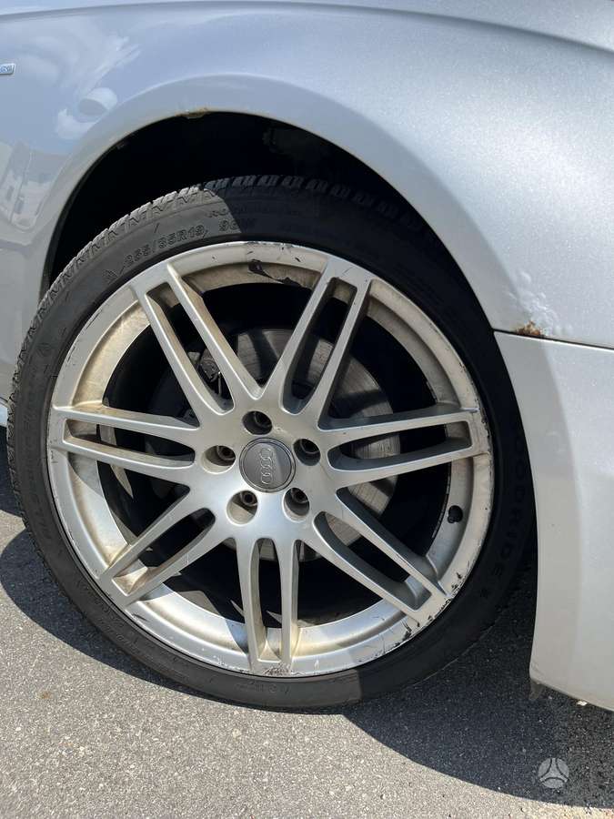 Audi A4, 2.7 l., Универсал