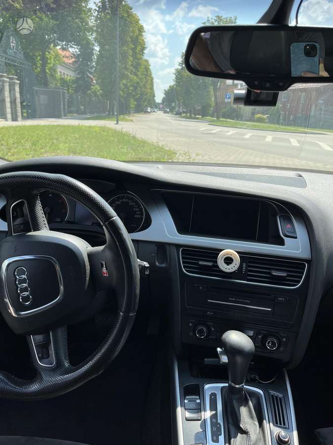 Audi A4, 2.7 l., Универсал