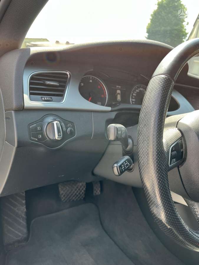 Audi A4, 2.7 l., Универсал
