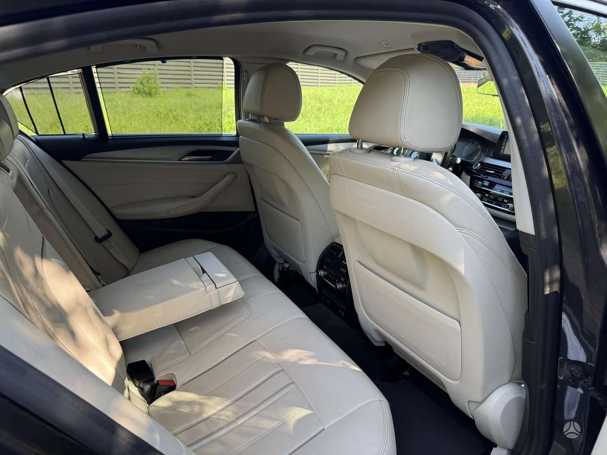 BMW 520, 2.0 l., Седан