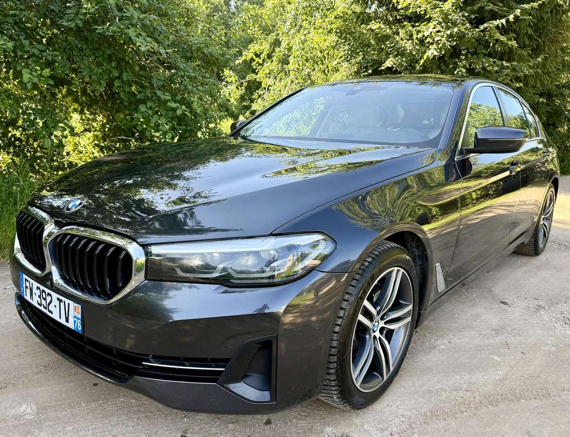 BMW 520, 2.0 l., Седан